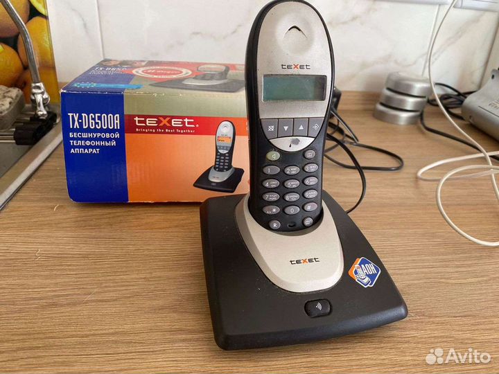 Беспроводной телефон