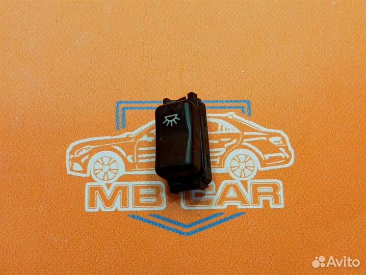 Кнопка w124 E-class 102.982