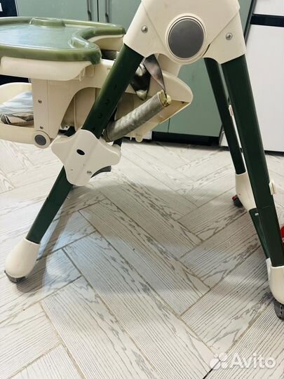 Стульчик для кормления amarobaby