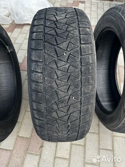 Bridgestone Blizzak DM-V2 235/55 R19