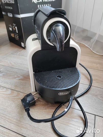 Кофемашина капсульная бу delonghi