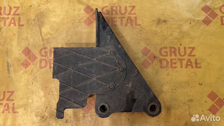 Кронштейн усилителя переднего бампера MAN TGX 2016