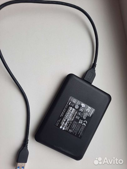 Внешний жесткий диск HDD Toshiba 1TB