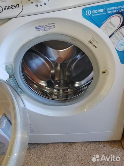 Стиральная машина indesit