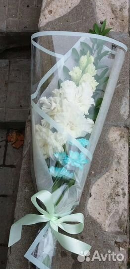 Букеты из живых цветов