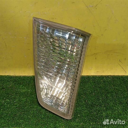 Фонарь задний левый Lexus LX570 2007