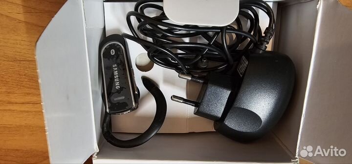 Bluetooth гарнитура samsung