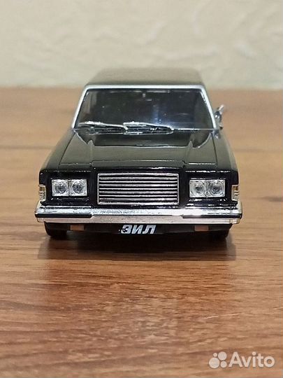 Модель ЗИЛ 4104 Лимузин СССР 1:43