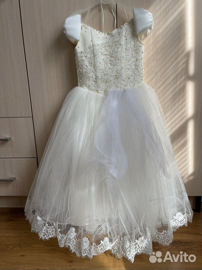 Платье нарядное (вечернее)