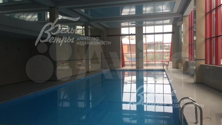 Дом 440 м² на участке 25 сот.