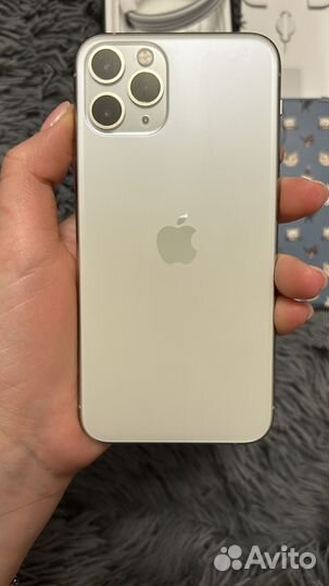 iPhone 11 Pro, 64 ГБ