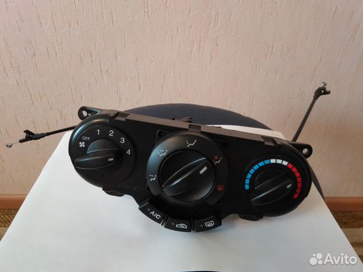 Блок управления кондиционером Шевроле Лачетти