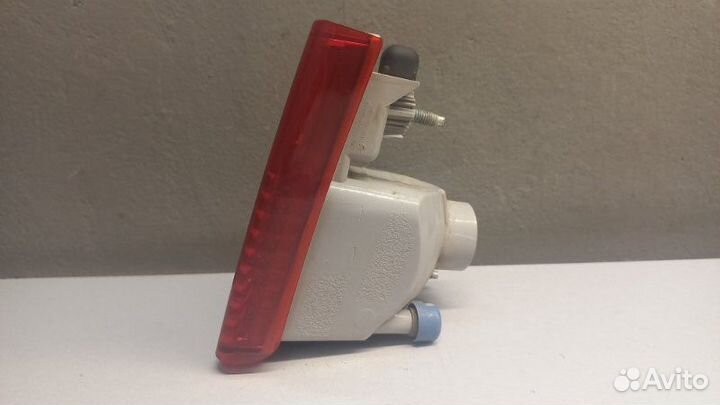 Фонарь противотуманный задний правый Toyota Land