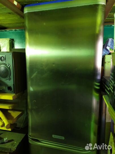 Холодильник б/у