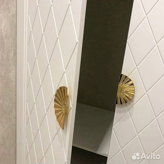 Шкаф купе на заказ. Под ключ