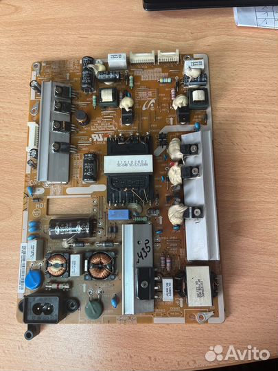 Блок питания BN44-00518B
