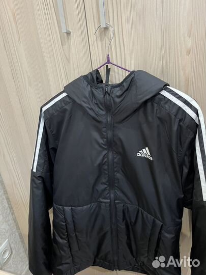 Куртка adidas новая