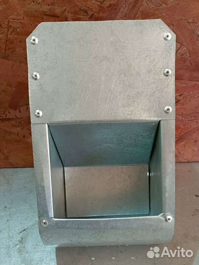 Кормушка для кроликов