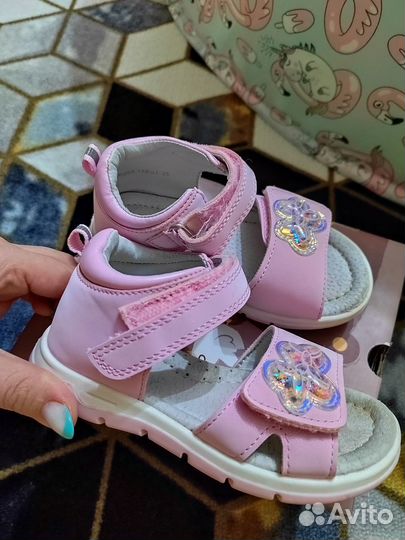 Сандалии для девочки 25 размер