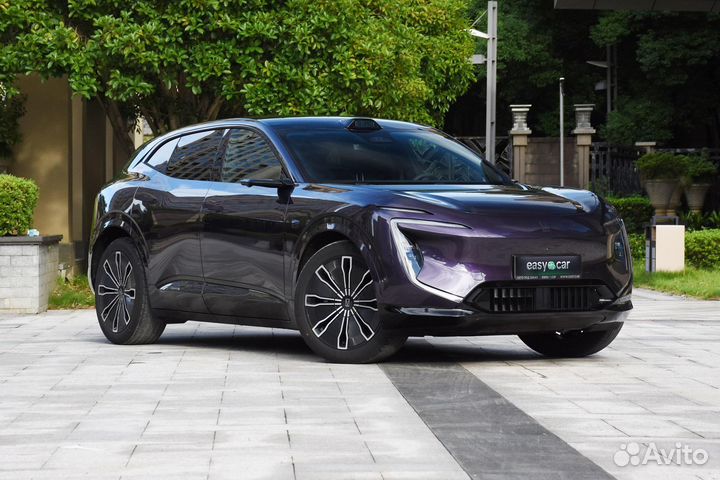 Avatr 07 598 л.с. AT, 2024, 1 км