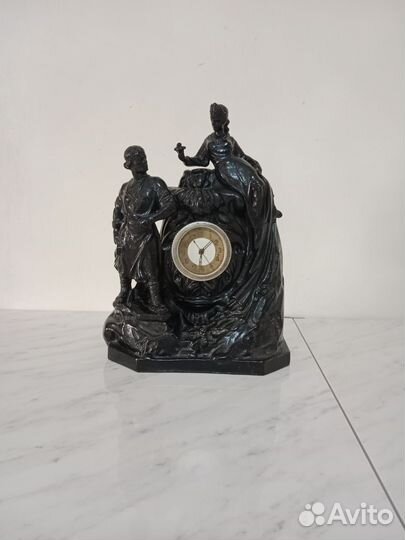 Хозяйка медной горы и Данила мастер часы танка