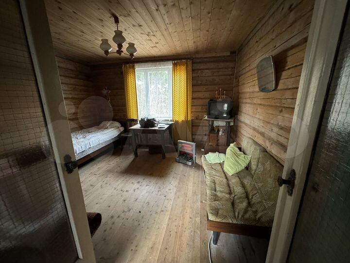 Дом 60 м² на участке 8 сот.