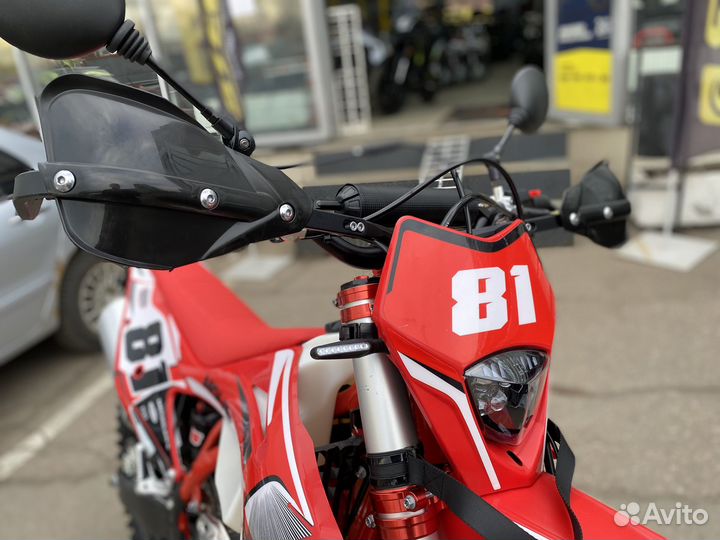 Regulmoto Holeshot Red Edition 300 -4кл-птс