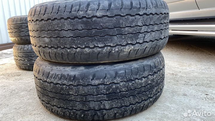 Dunlop DT-2 285/65 R17