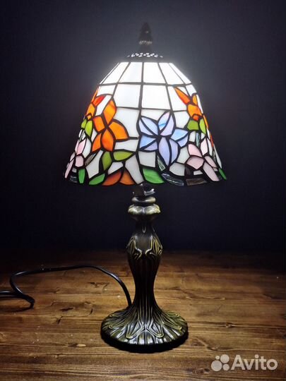 Лампа настольная витраж