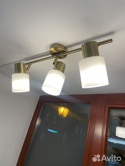 Светильник потолочный