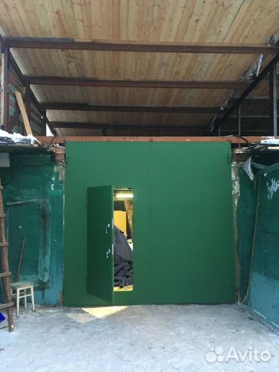 Ворота гаражные металлические