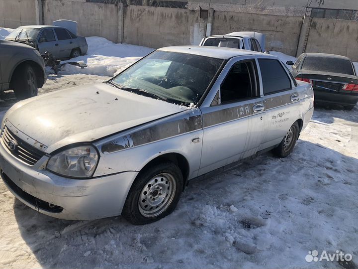 Автомобиль в разбор Лада Приора седан 2011