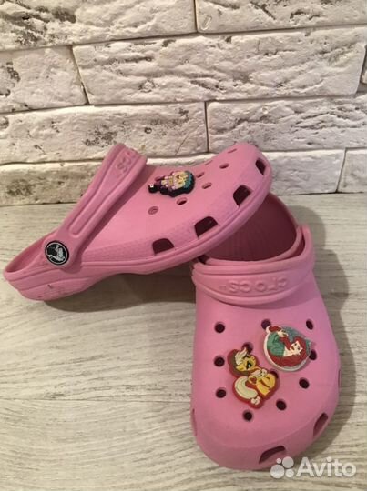 Crocs