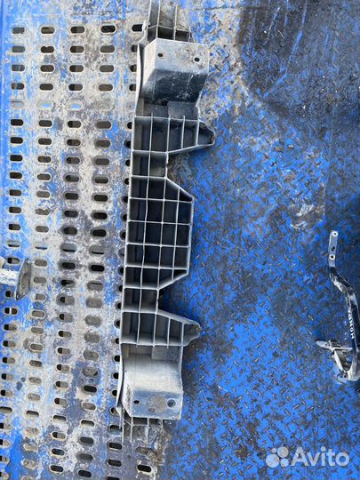 Задний усилитель бампера Ваз LADA 2113-2114