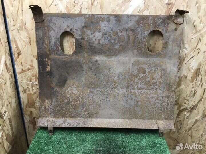 Защита двигателя LADA Kalina 2 хетчбек 11186 2014