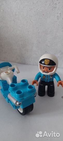 Lego duplo полицейский мотоцикл