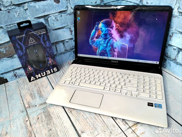 Мощный Sony Vaio на i3-3110m/ RAM 10/ SSD