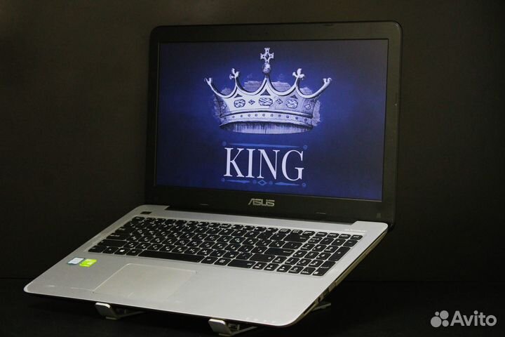 Игровой средний ноутбук Asus