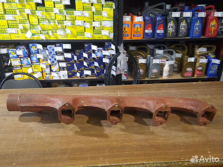 Коллектор впускной Д-144