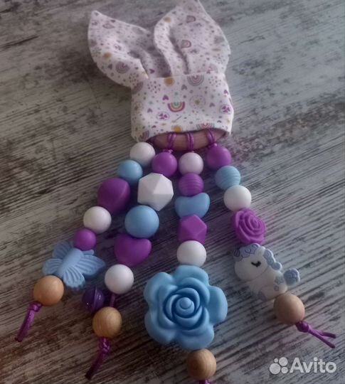 Держатель с грызунком (+подарок)