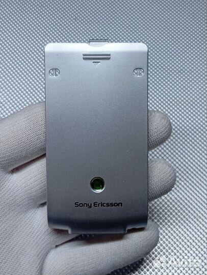 Sony Ericsson P910i. Задняя крышка. Новая