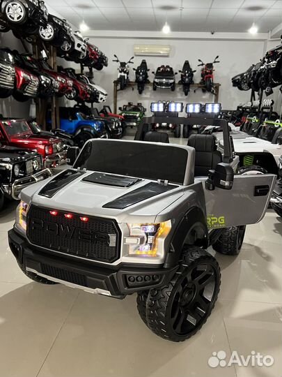 Детский электромобиль