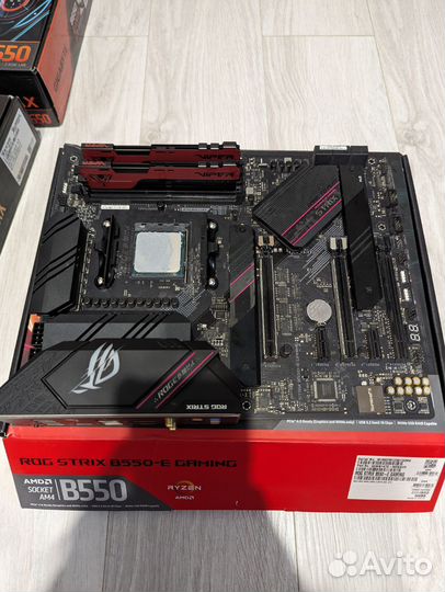 Материнская плата asus B550 E gaming wifi