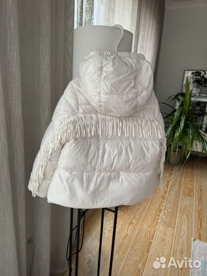 Куртка на девочку 128