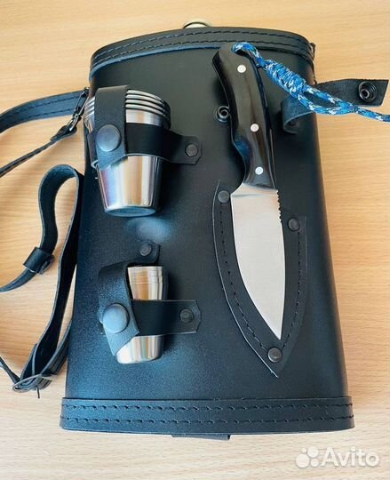 Походный набор (фляга, рюмки, нож)