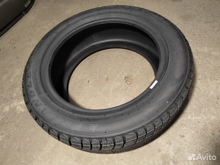 Triangle TR777 215/55 R17 98V