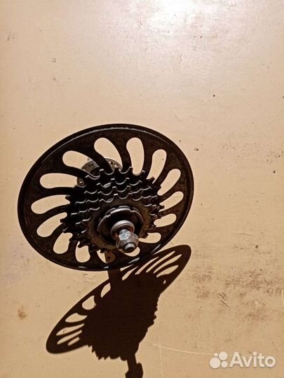 Колесо переднее и коретка задняя для велосипеда