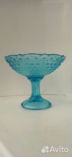 Ваза на ножке купоросное стекло СССР
