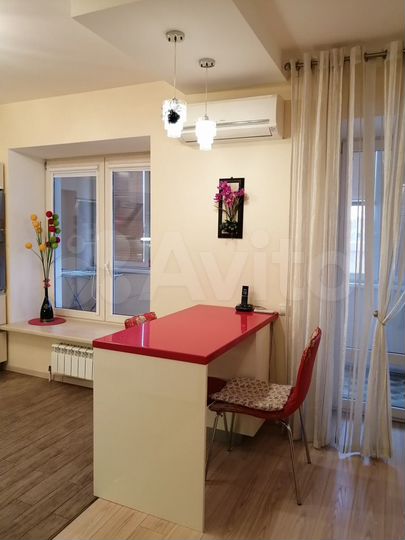 2-к. квартира, 56 м², 8/9 эт.