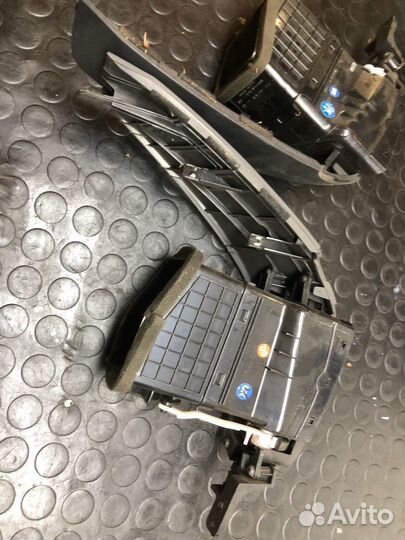 Дефлектор воздушный Kia Sorento 1